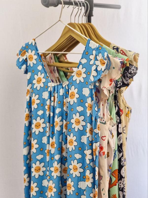 پیراهن ساحلی نخی سرشانه چین دار کد 440