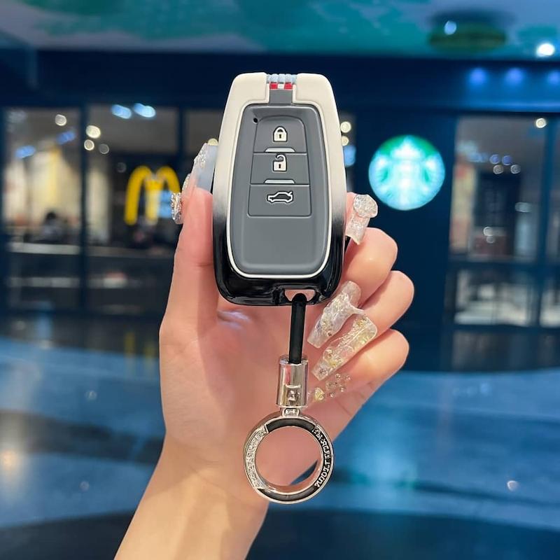 کاور ریموت فلزی تویوتا لوین (LEVIN)1200 cc