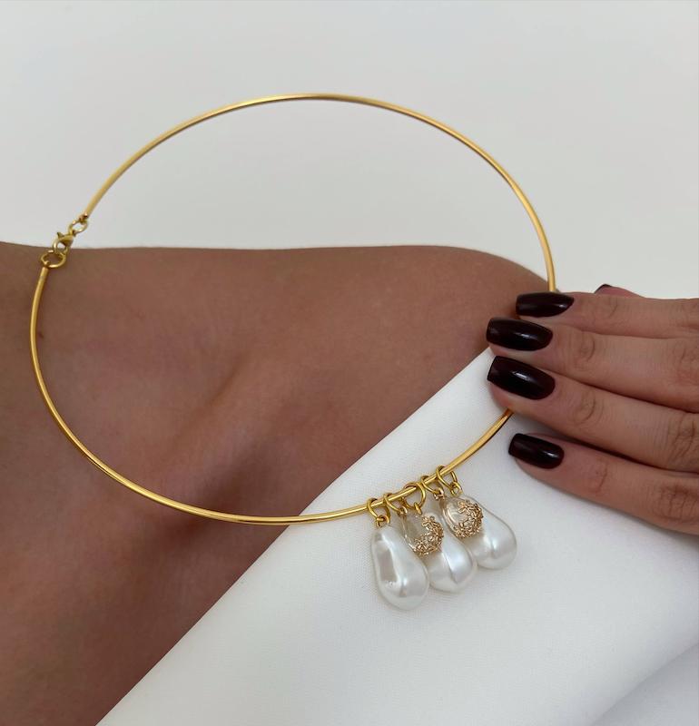 طوق مرواریدی