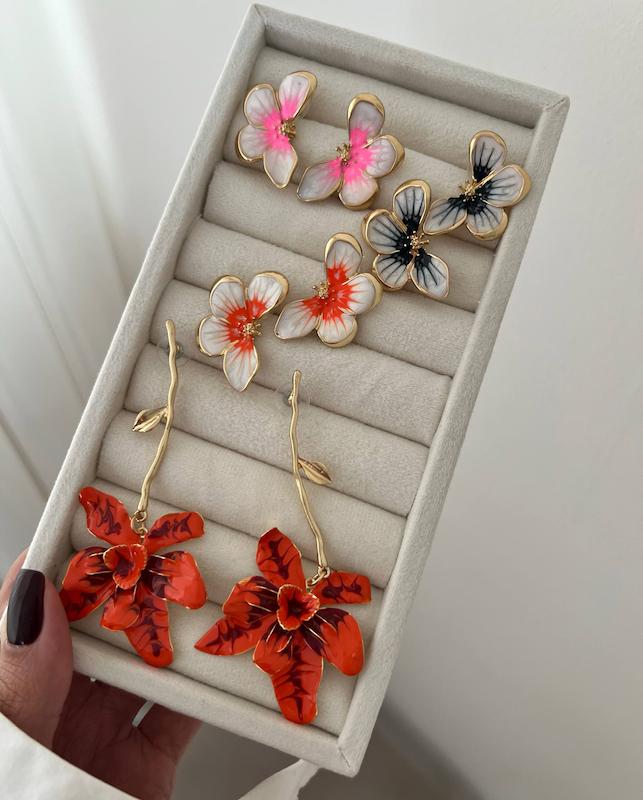 گوشواره میناکاری