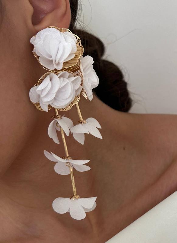 گوشواره گل پارچه ای