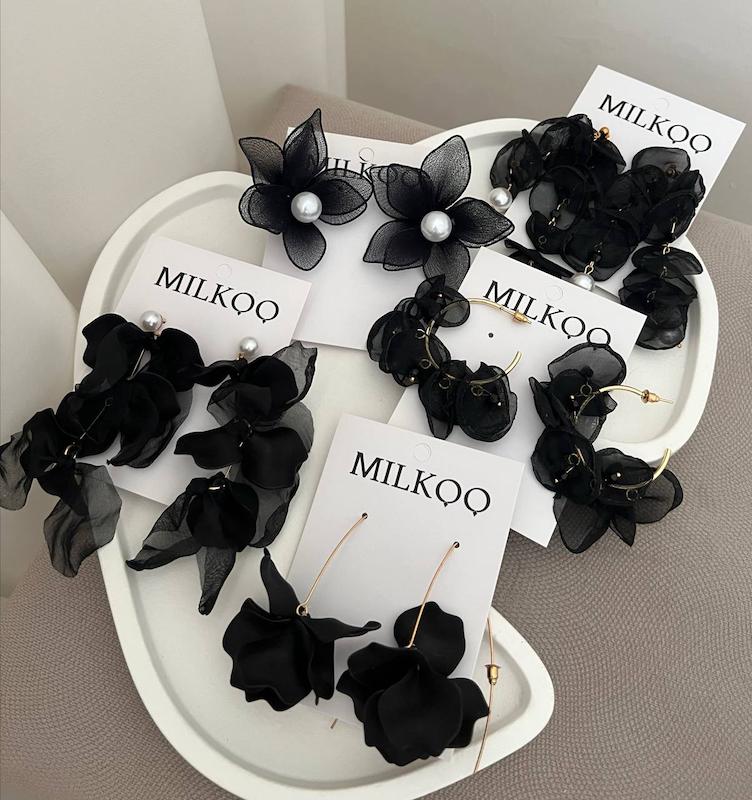 گوشواره پارچه ای مشکی