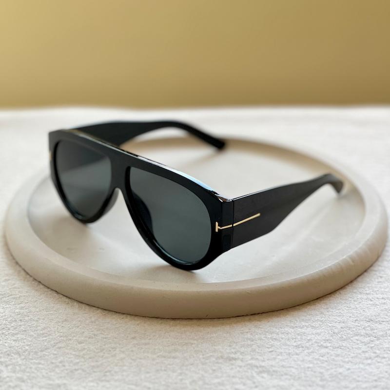 عینک اسپرت برند tom ford کد 105