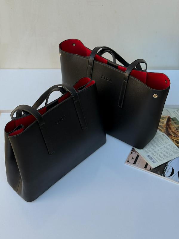 کیف دوشی مشکی چرم پرادا