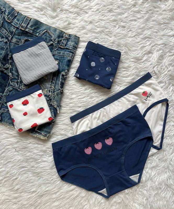 پک توت سورمه ای