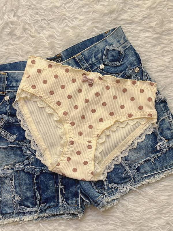 شورت خالدار