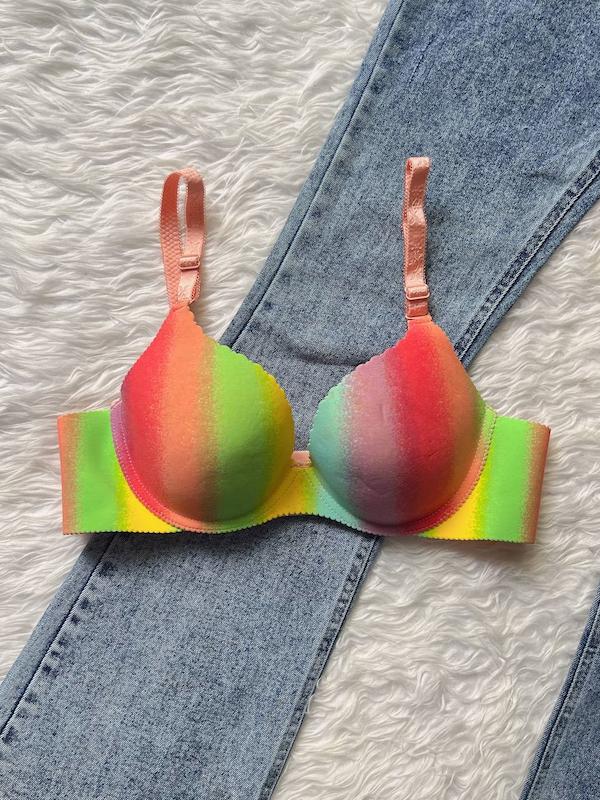 سوتین طرحواره