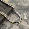 نمای نزدیک زنجیر کارتیر ژاپنی دورنگ 