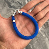 عکس دستبند امگا کف دست