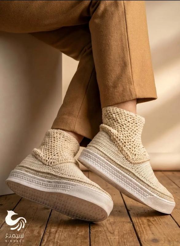 گیوه ساقدار کرم