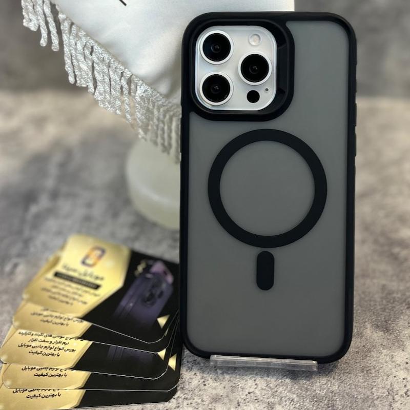 قاب مگ‌سیف مات مناسب برای iPhone 15 Pro Max