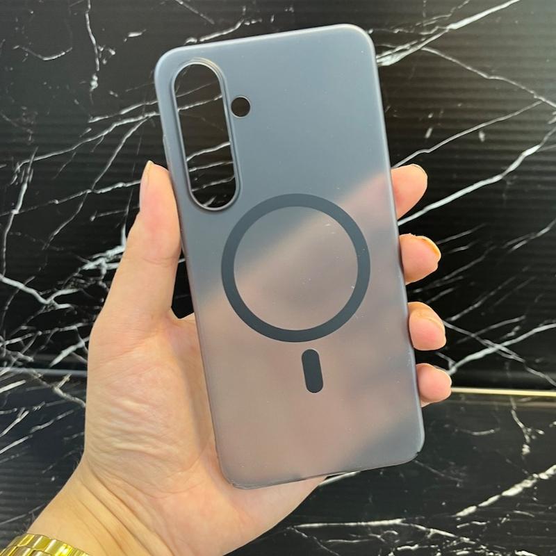 قاب مات شیشه‌ای مگ‌سیف pc-case سامسونگ Galaxy S24 fe