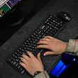 کیبورد و ماوس بی سیم بیاند مدل BMK-8105RF