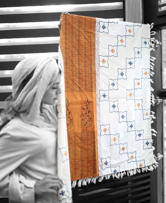 رومیزی قلمکار خورشیدانه