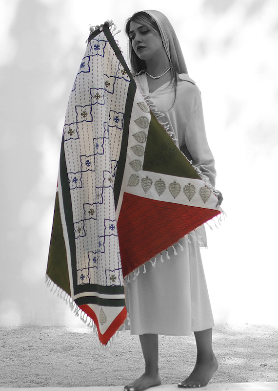 رومیزی قلمکار سرو خیال کوک دوزی شده با دست