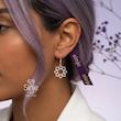 گوشواره نقره طرح گل شمسه تک لنگه Mix & Match برند سینجه