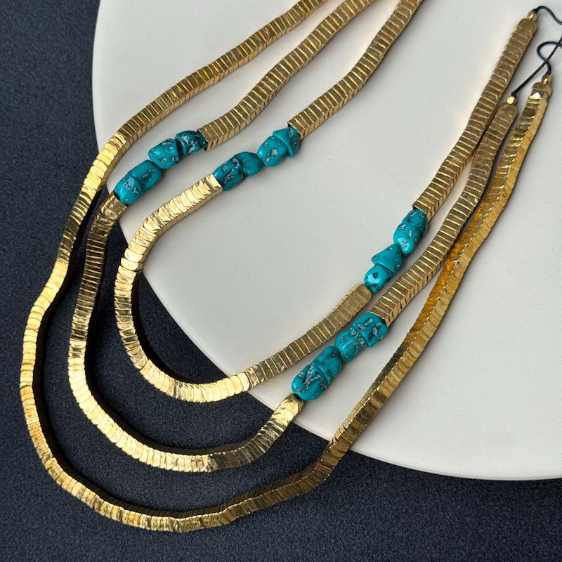 گردنبند سه رج برنج و سنگ