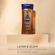 ژل روغن بدن شاین طلایی وازلین با رایحه وانیل و کاکائو | Vaseline Glazed & Glisten Golden Hour Body Gel Oil – Vanilla Cocoa