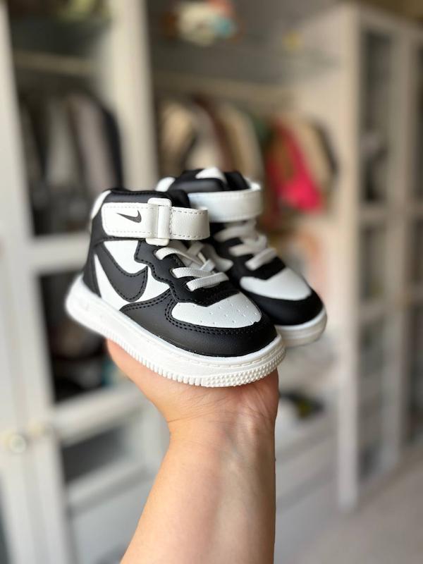 کتونی نیم ساق جردن