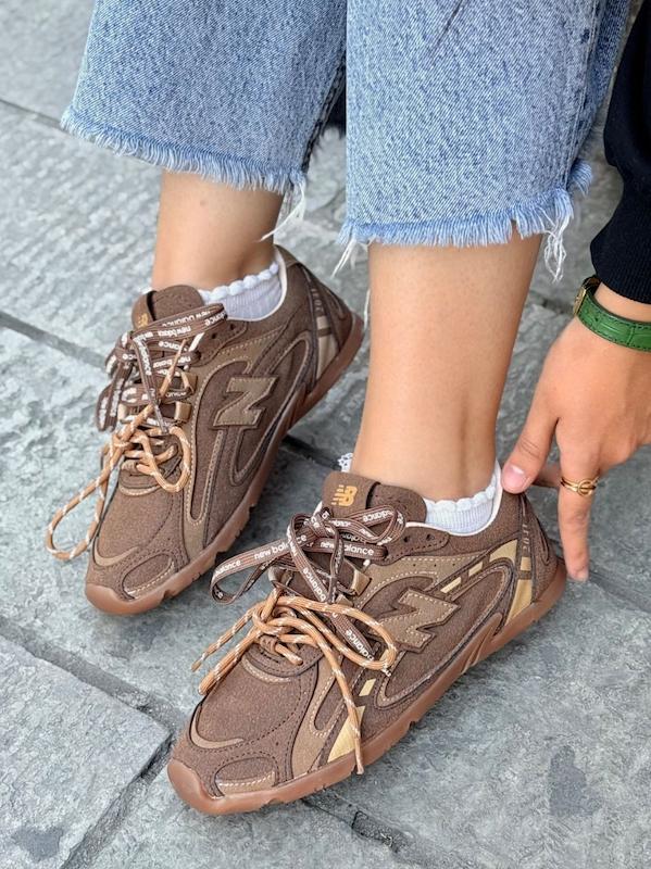 ونس NEW BALANCE دو بندی لژ 3 سانت کف بندی طبی متریال ترک شیک و راحت با ضمانت