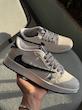 کتونی NIKE LV لژ دار ترند جهانی  لژ 5 سانت 