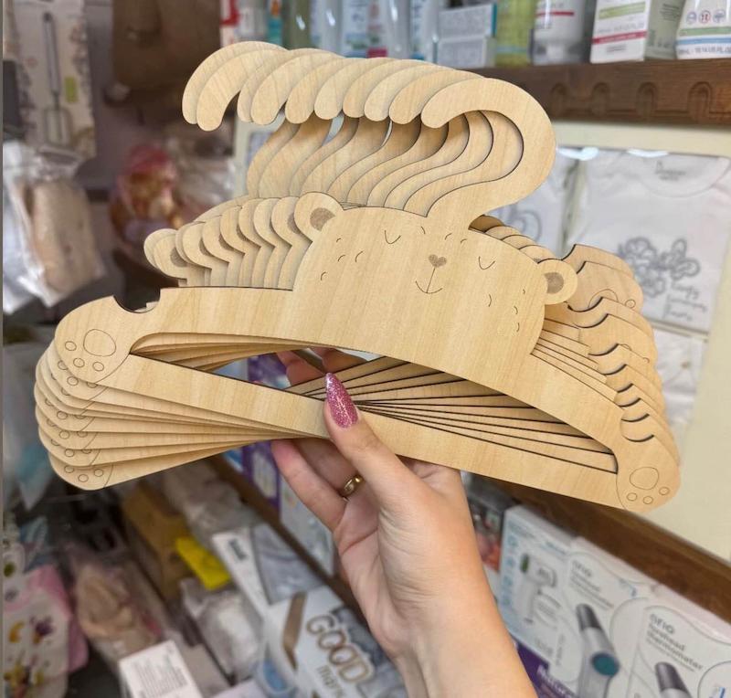 چوب لباسی چوبی طرح تدی 