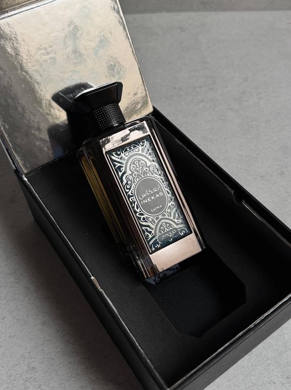 عطر ادکلن زیمایا انعکاس لونا رایحه دیورهوم اینتنس | LUNA Zimaya inekas