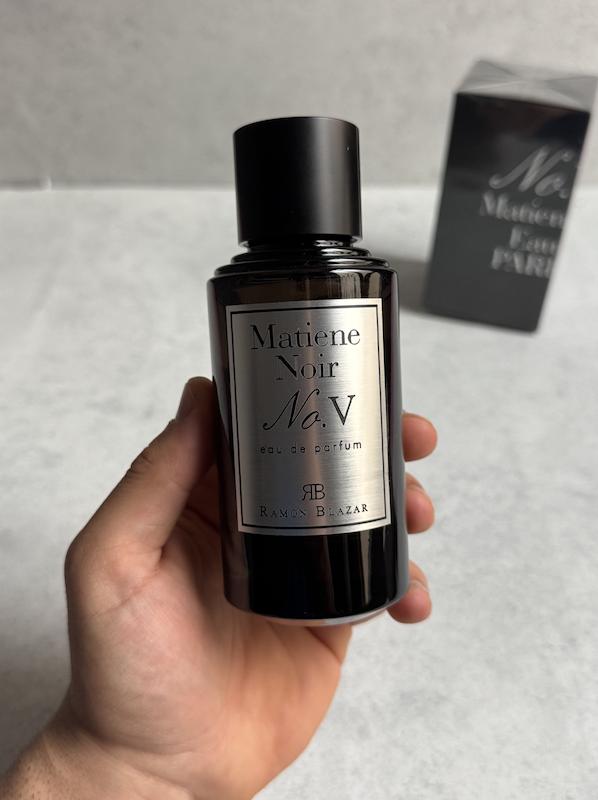 عطر ادکلن رامون بلیزر دمونت پاریس ماتین نویر 5 | DUMONT PARIS No. V Matiene Noir 