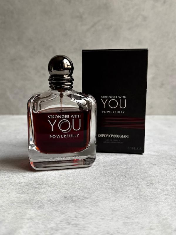 عطر ادکلن استرانگر ویت یو پاورفولی | Stronger With You Powerfully