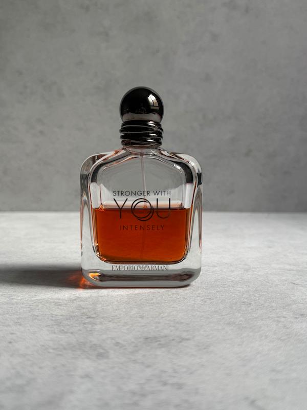 عطر ادکلن استرانگر ویت یو اینتنسلی | Stronger With You