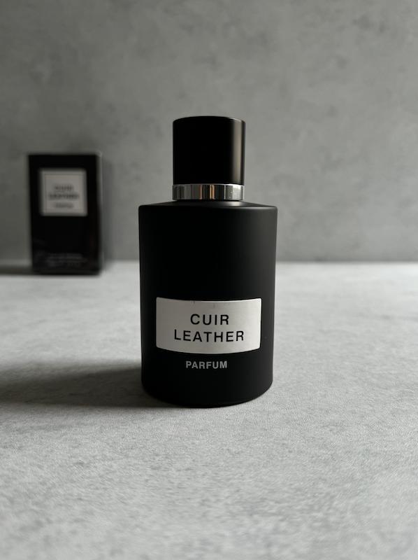 عطر ادکلن تام فورد امبرلدر پارفوم | Tom Ford Ombre Leather Parfum