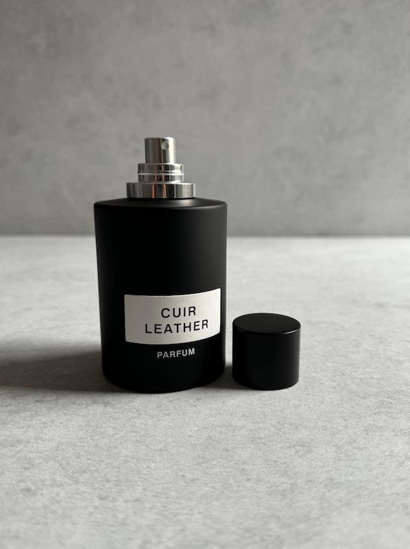 عطر ادکلن تام فورد امبرلدر پارفوم | Tom Ford Ombre Leather Parfum