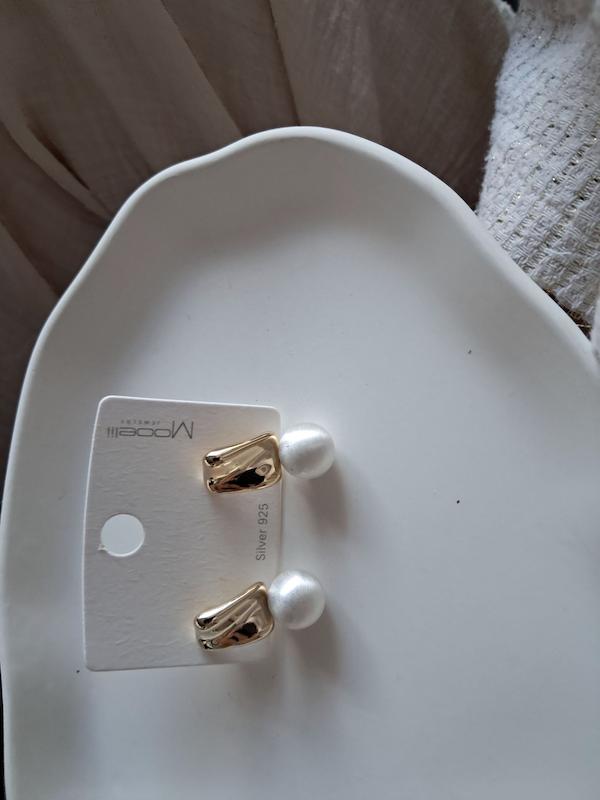 گوشواره طلایی مرواریدی مربعی فشن