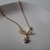 گردنبند طلایی پاپیون و نگین 