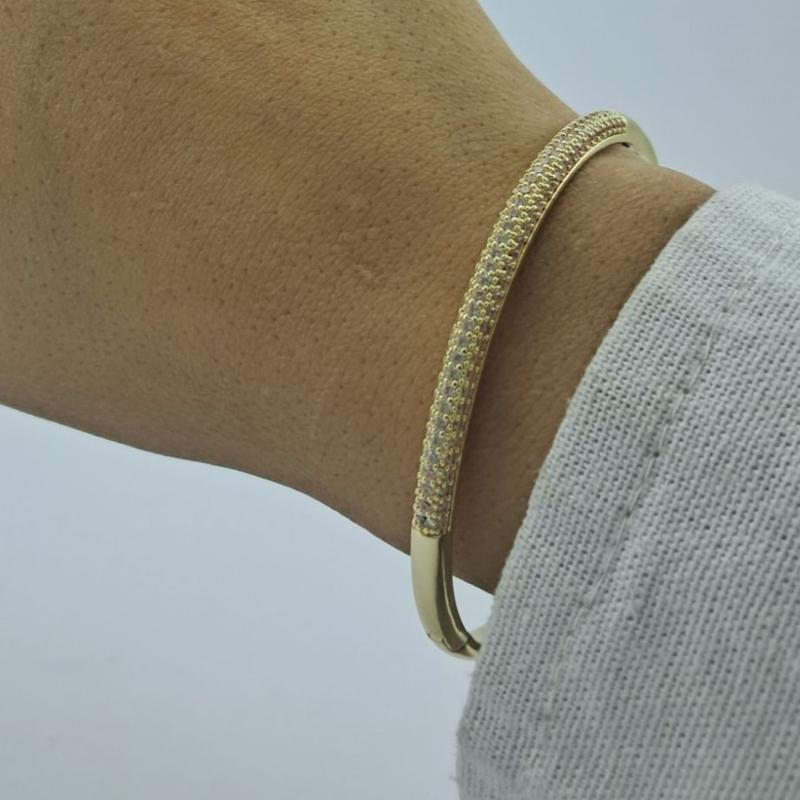 دستبند طلایی نگین دار آسا