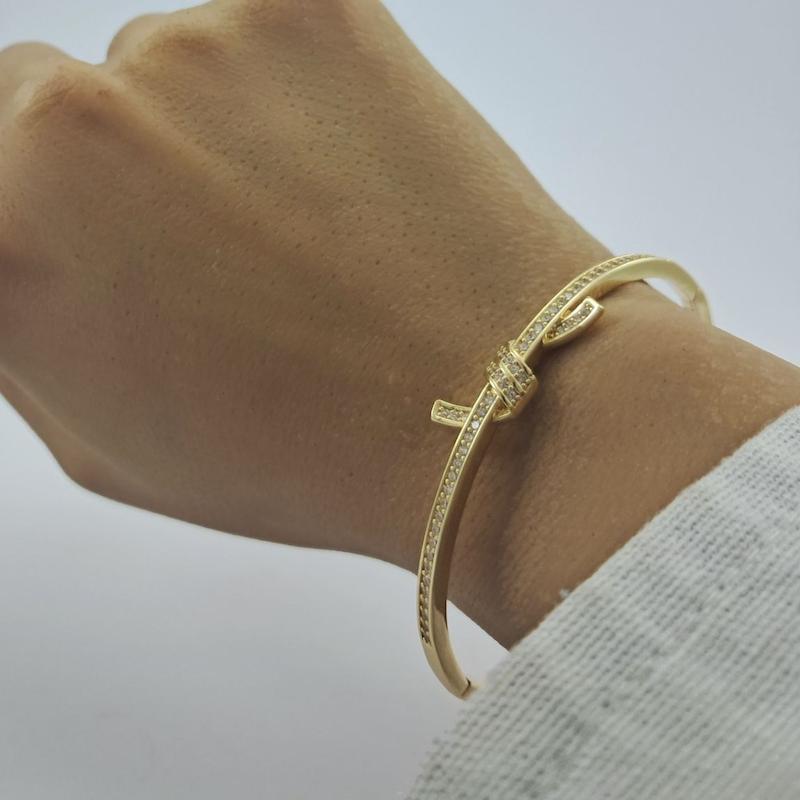 دستبند طلایی گره الماسه آسا کد 1198