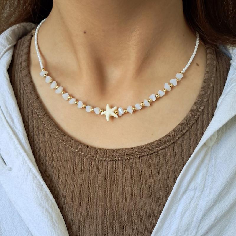گردنبند سفید مرواریدی ستاره دریایی