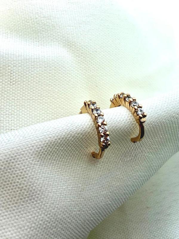 گوشواره طلایی مینیمال نگین دار ژوپینگ کد GO00105