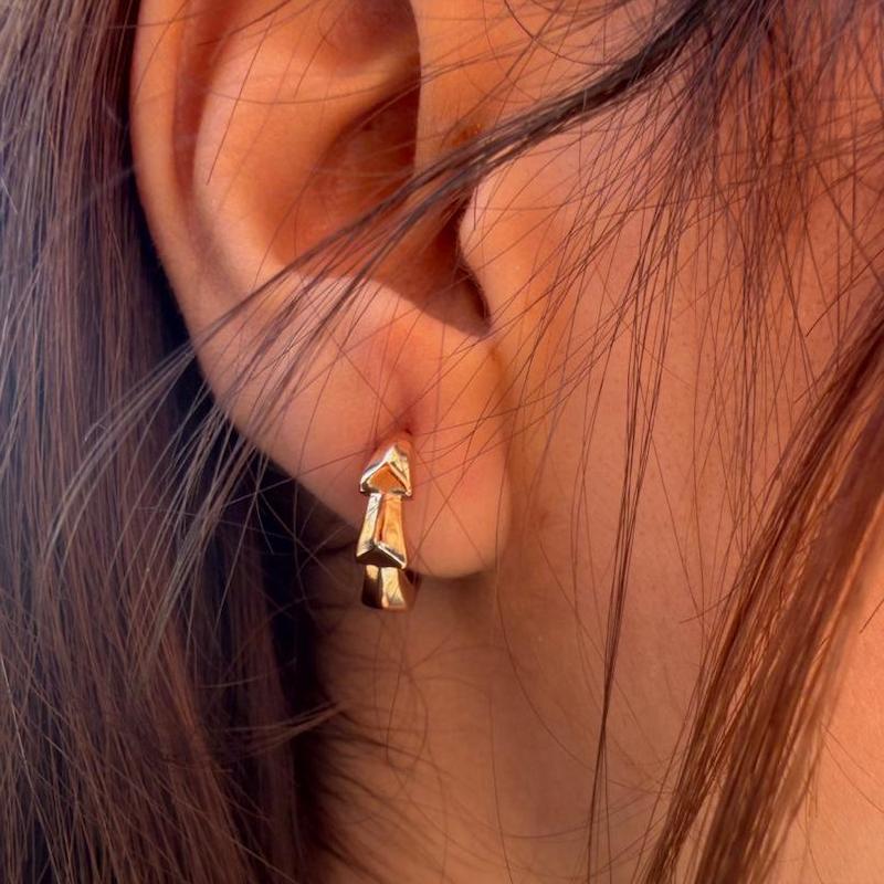 گوشواره طلایی مینیمال ژوپینگ کد GO00104