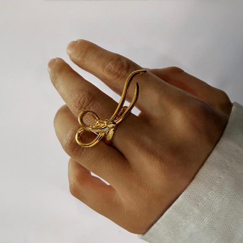 انگشتر نقره ای پاپیونی