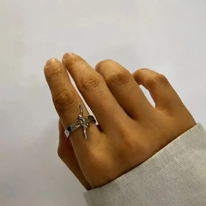 انگشتر نقره ای گره 