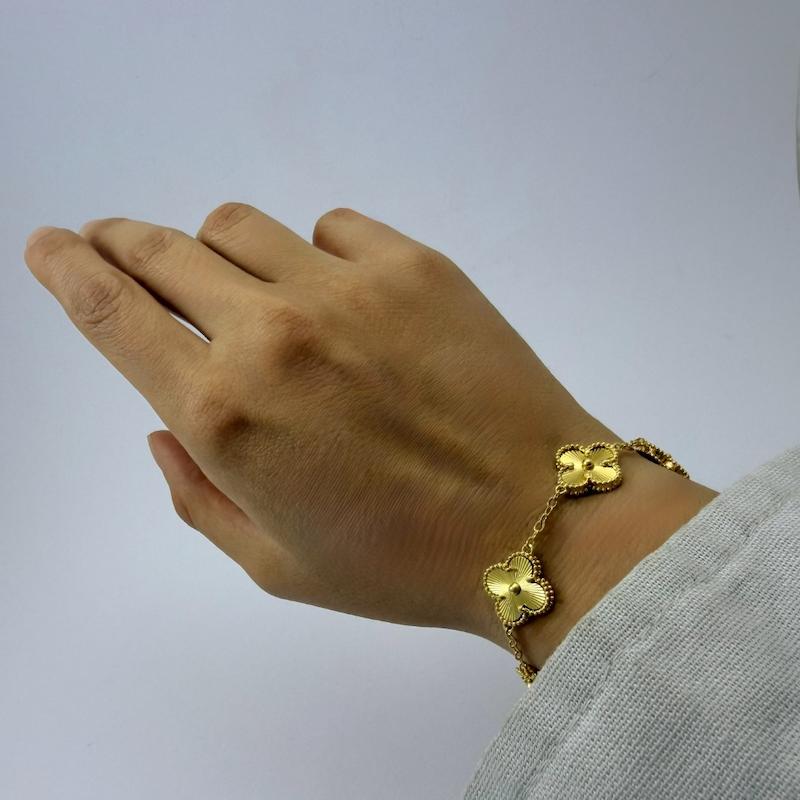 دستبند طلایی ونکلیف