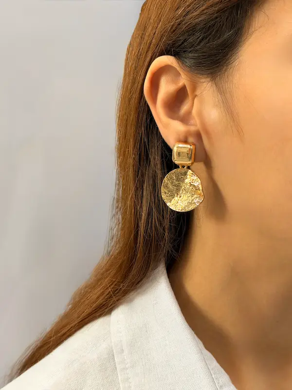 گوشواره طلایی دفرمه استیل میخ نقره فشن