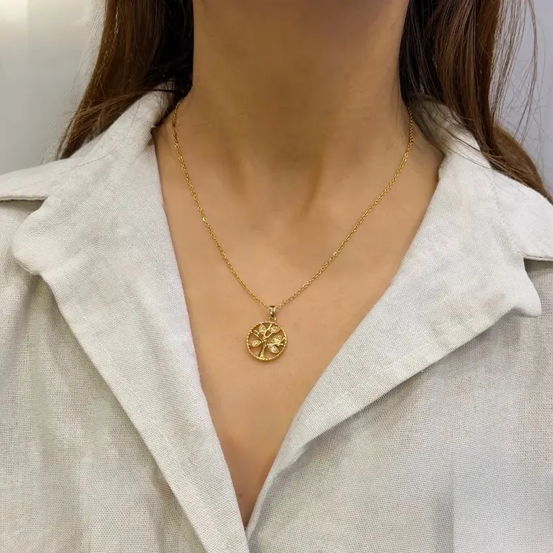 گردنبند طلایی استیل تری دیاموند 