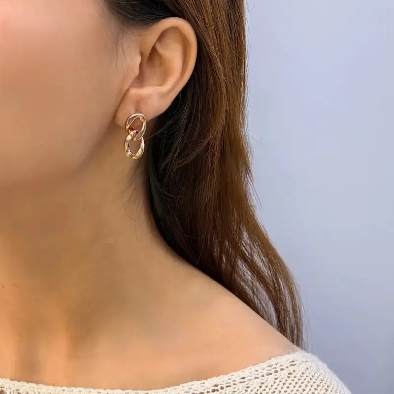 گوشواره طلایی ژوپینگ کارتیر نامتقارن GO00177