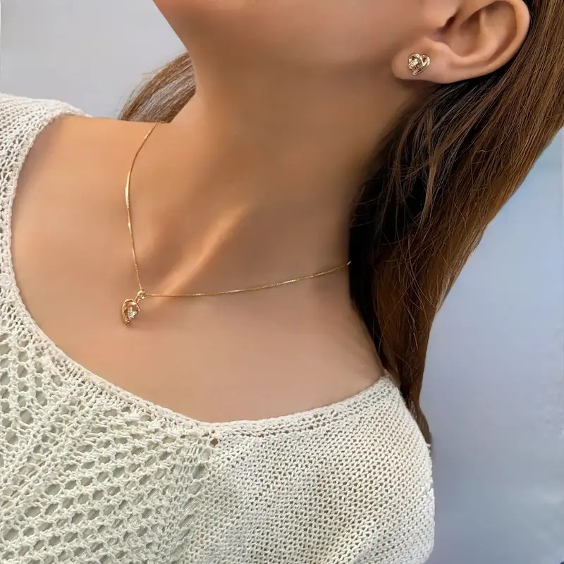 نیم ست گردنبندگوشواره ژوپینگ قلب الماسه کد GA00144