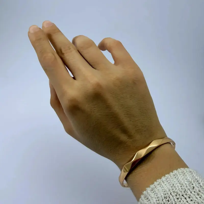 بنگل طلایی ژوپینگ BA00189 Prism Design