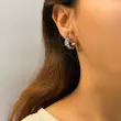گوشواره نقره‌ای ژوپینگ آیینه‌ای GO00191