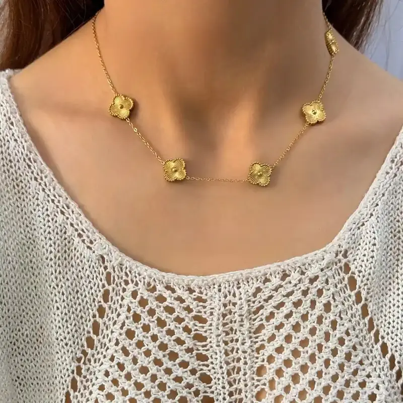 گردنبند طلایی ونکیلیف