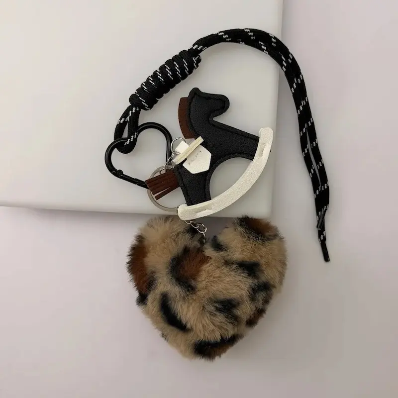 چارم بگ قلب پلنگی و اسب مشکی  کد CH00058